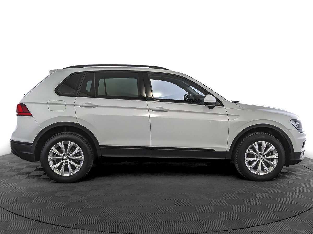 Купить Volkswagen Tiguan с пробегом. Фото: #3