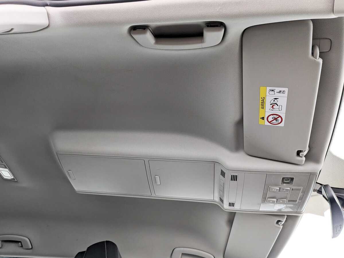 Купить Volkswagen Tiguan с пробегом. Фото: #21