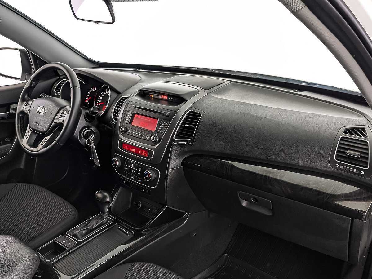 Купить Kia Sorento с пробегом. Фото: #12