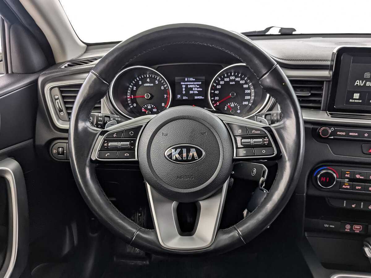 Купить Kia Ceed с пробегом. Фото: #19