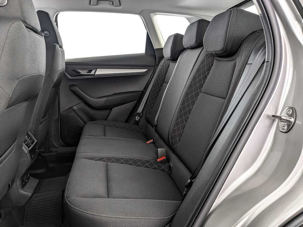 Купить Skoda Karoq с пробегом. Фото: #17