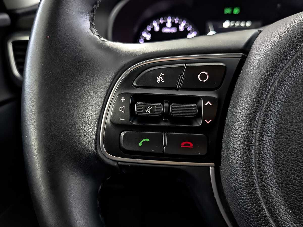 Купить Kia Optima с пробегом. Фото: #28