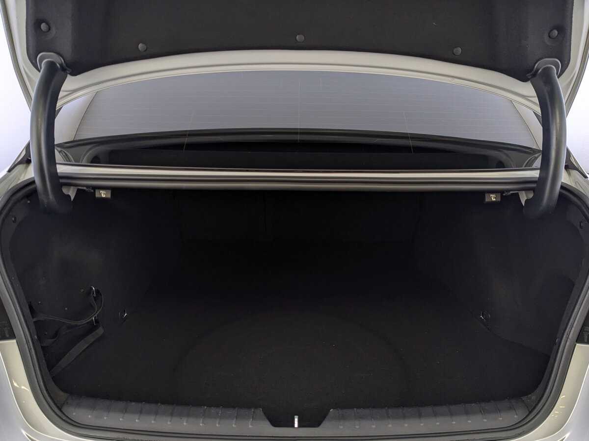 Купить Kia Optima с пробегом. Фото: #9