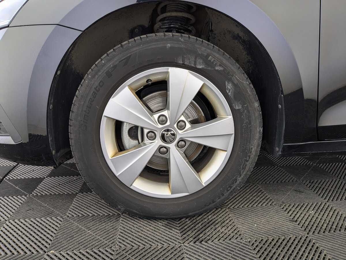 Купить Skoda Octavia с пробегом. Фото: #17