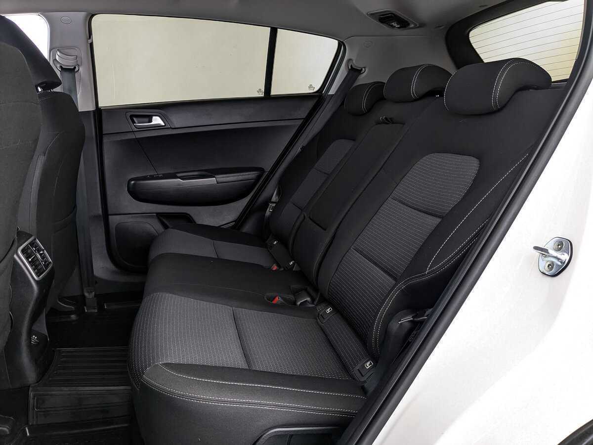 Купить Kia Sportage с пробегом. Фото: #17