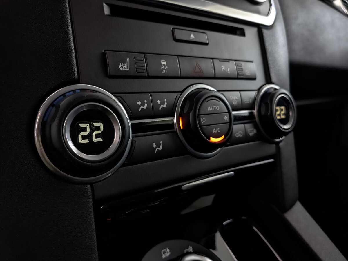 Купить Land Rover Discovery с пробегом. Фото: #25