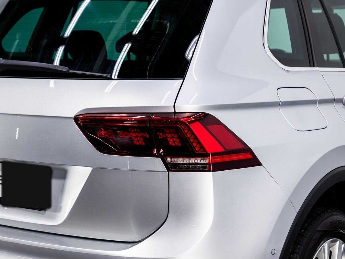 Купить Volkswagen Tiguan с пробегом. Фото: #27