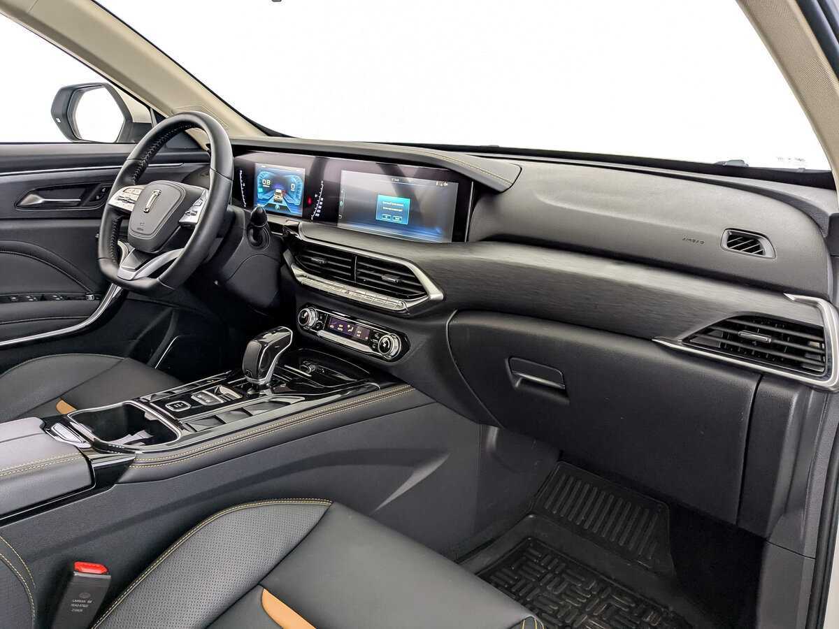 Купить FAW Bestune T77 с пробегом. Фото: #8