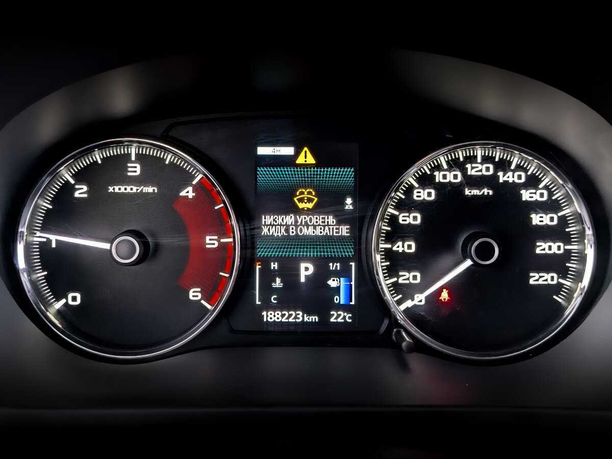 Купить Mitsubishi Pajero Sport с пробегом. Фото: #12