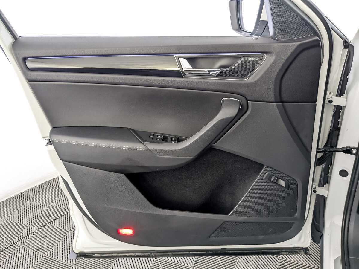 Купить Skoda Kodiaq с пробегом. Фото: #16