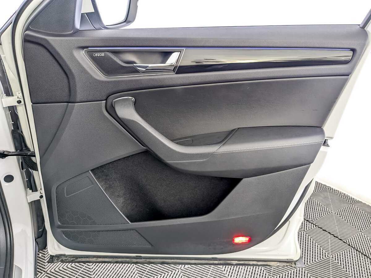 Купить Skoda Kodiaq с пробегом. Фото: #23