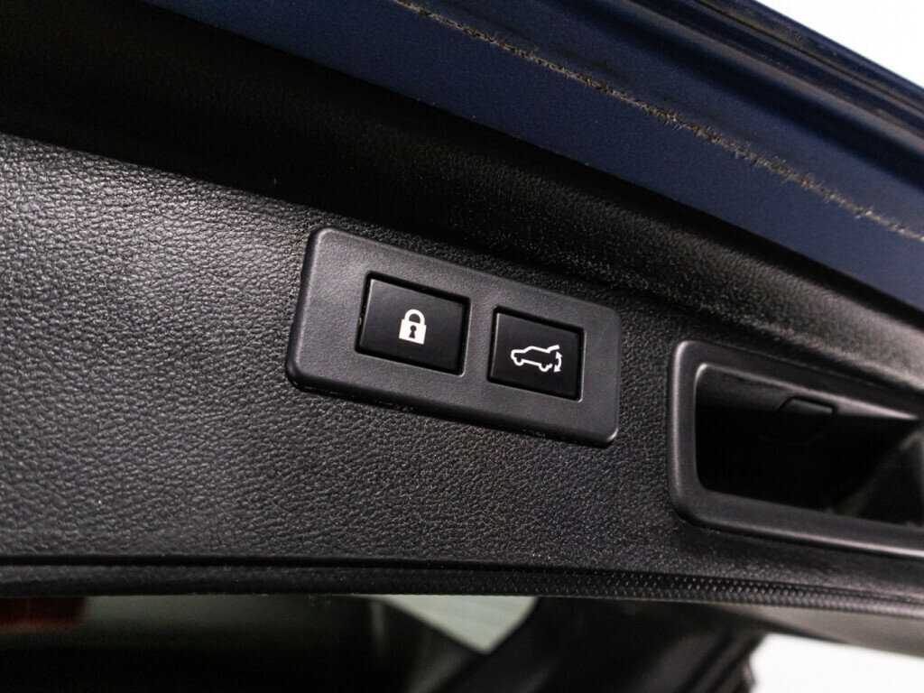 Купить Subaru Forester с пробегом. Фото: #15