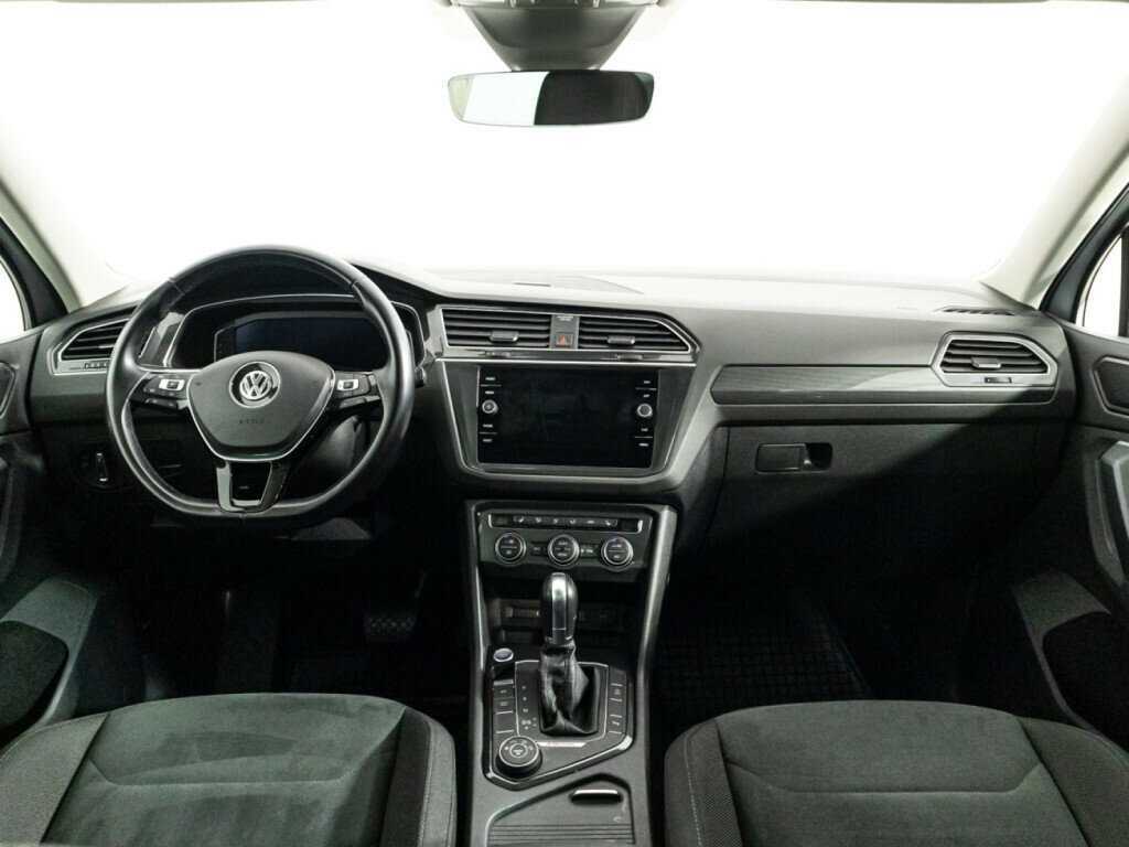Купить Volkswagen Tiguan с пробегом. Фото: #12