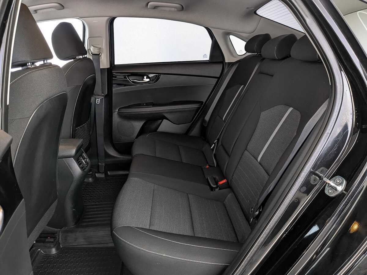 Купить Kia Cerato с пробегом. Фото: #17