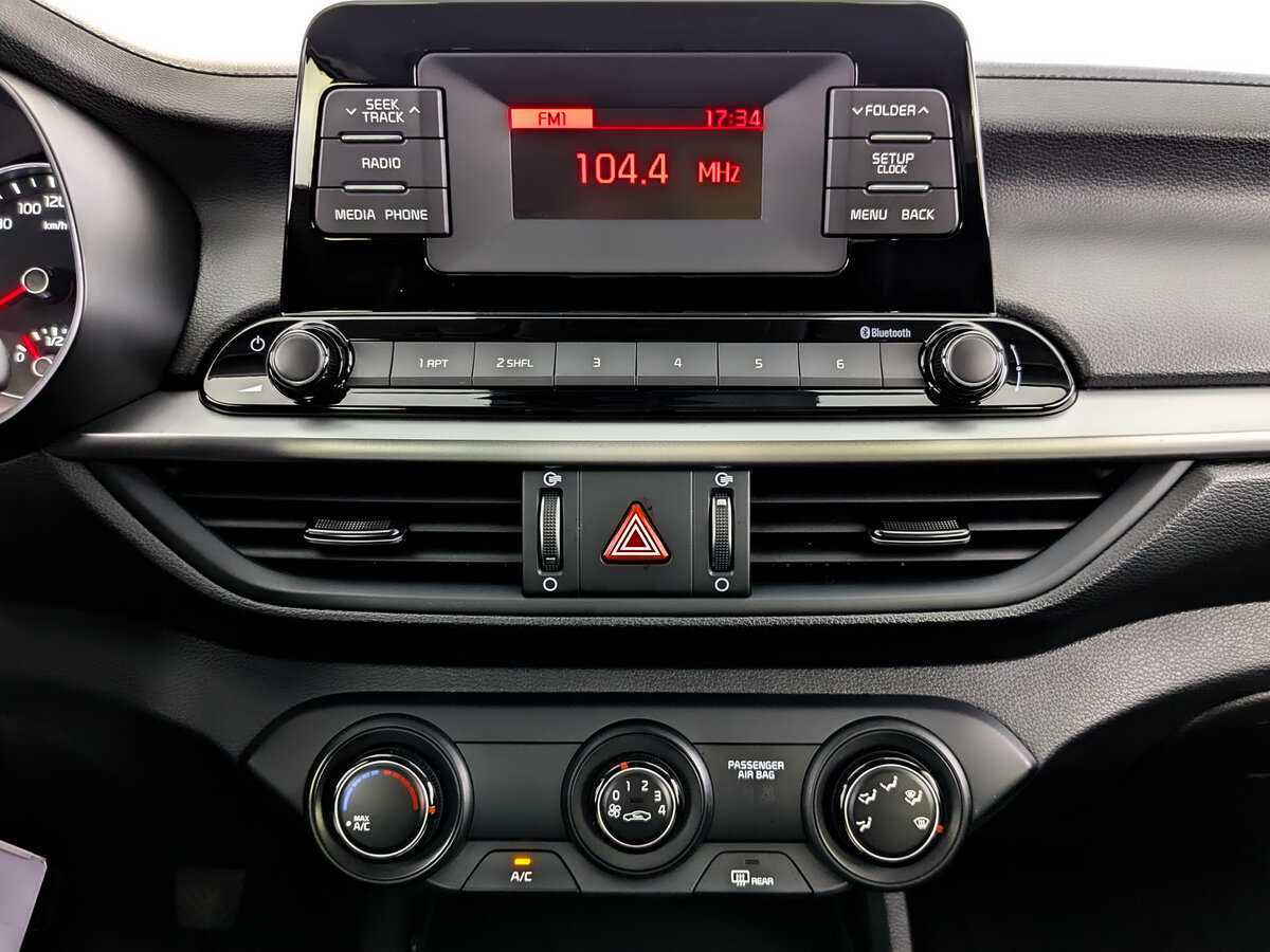 Купить Kia Cerato с пробегом. Фото: #14