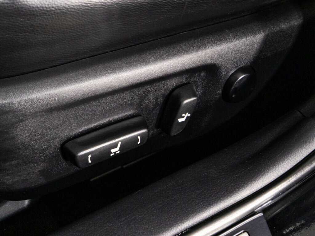 Купить Toyota Camry с пробегом. Фото: #19