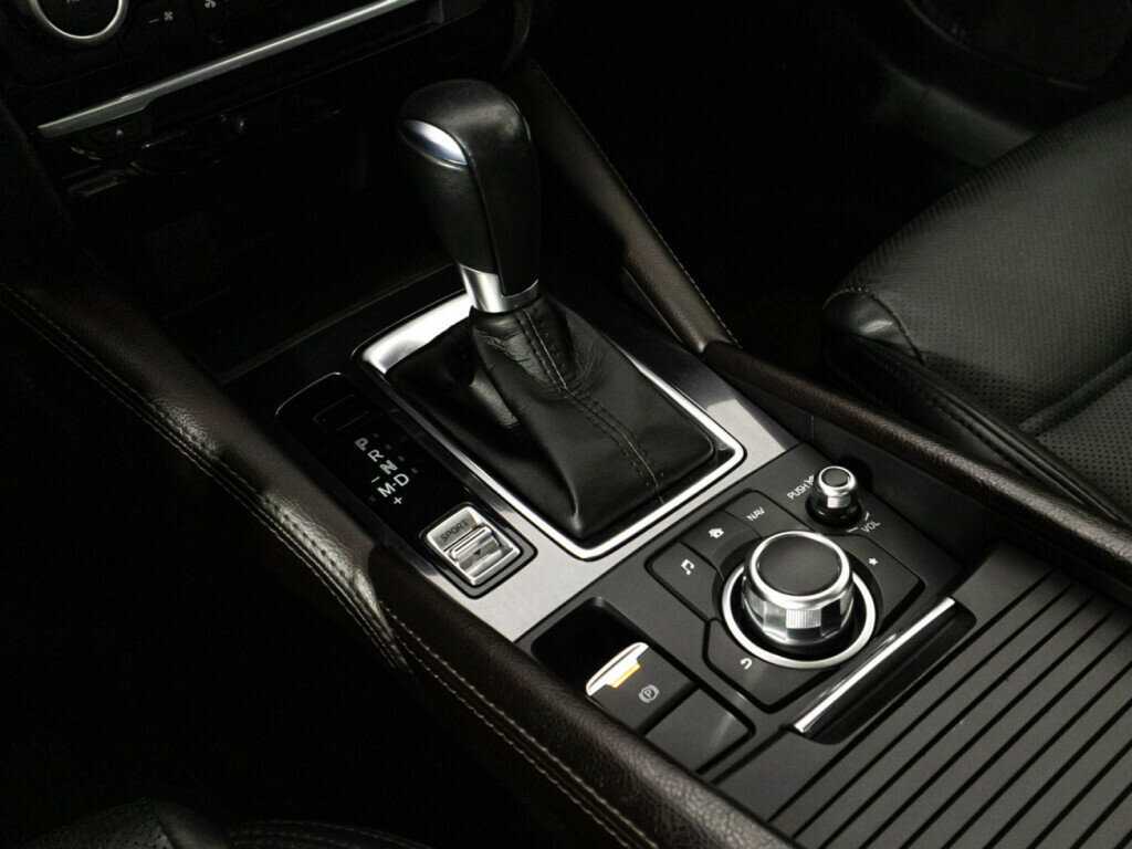 Купить Mazda 6 с пробегом. Фото: #17