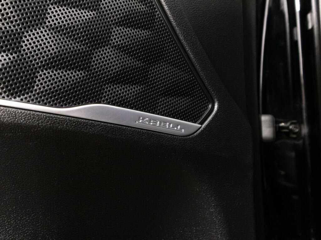 Купить Hyundai Santa Fe с пробегом. Фото: #19