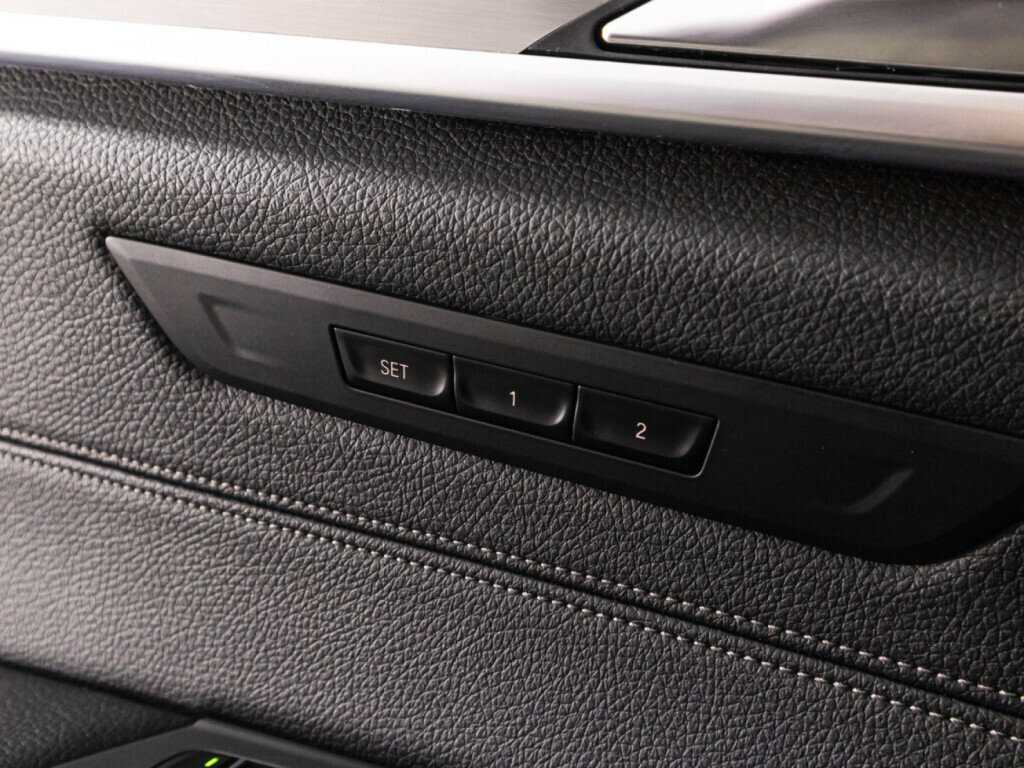 Купить BMW 5 серии с пробегом. Фото: #17