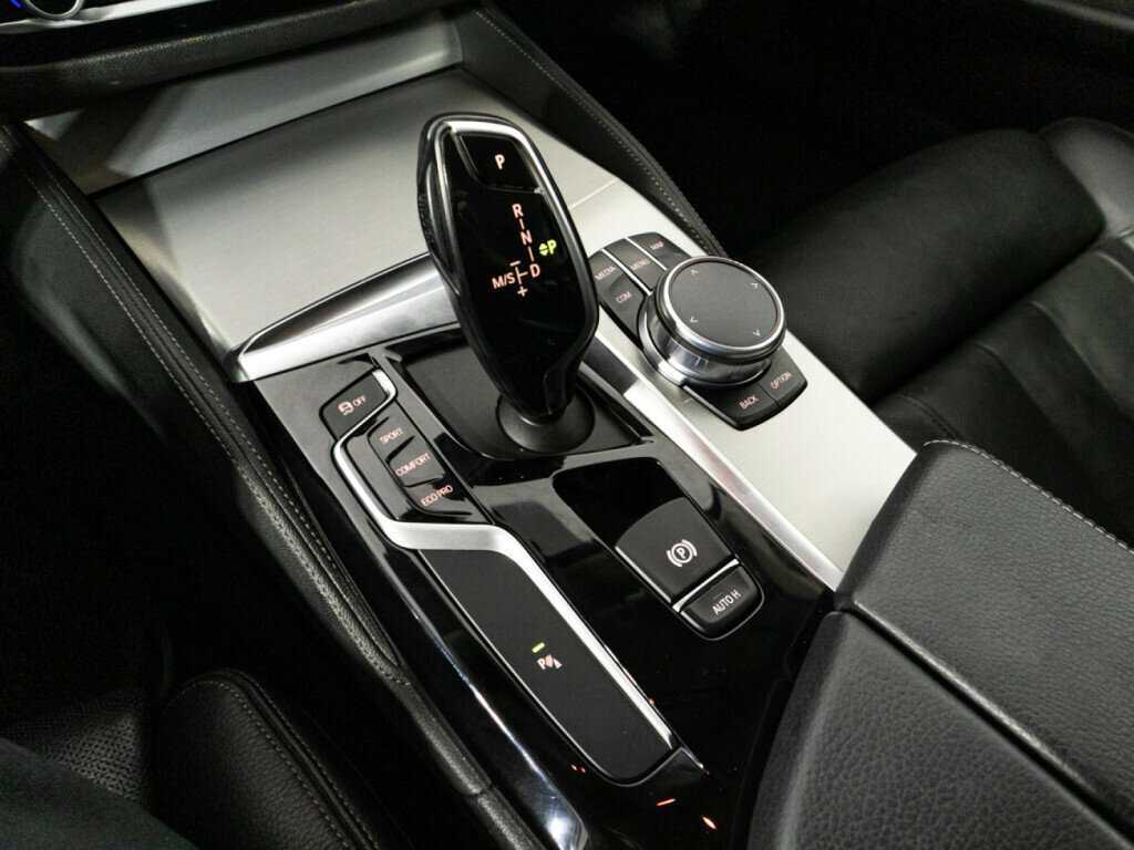 Купить BMW 5 серии с пробегом. Фото: #21