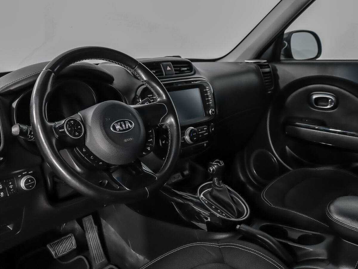 Купить Kia Soul с пробегом. Фото: #12