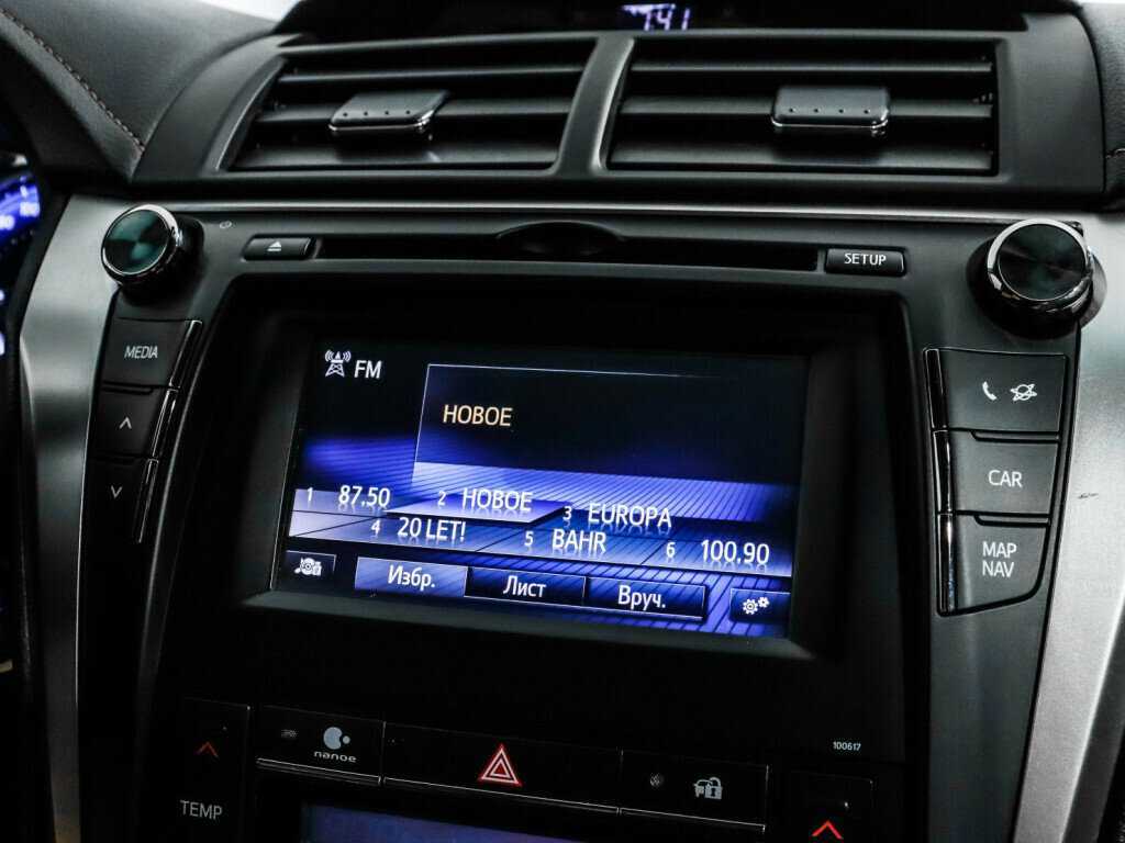 Купить Toyota Camry с пробегом. Фото: #14