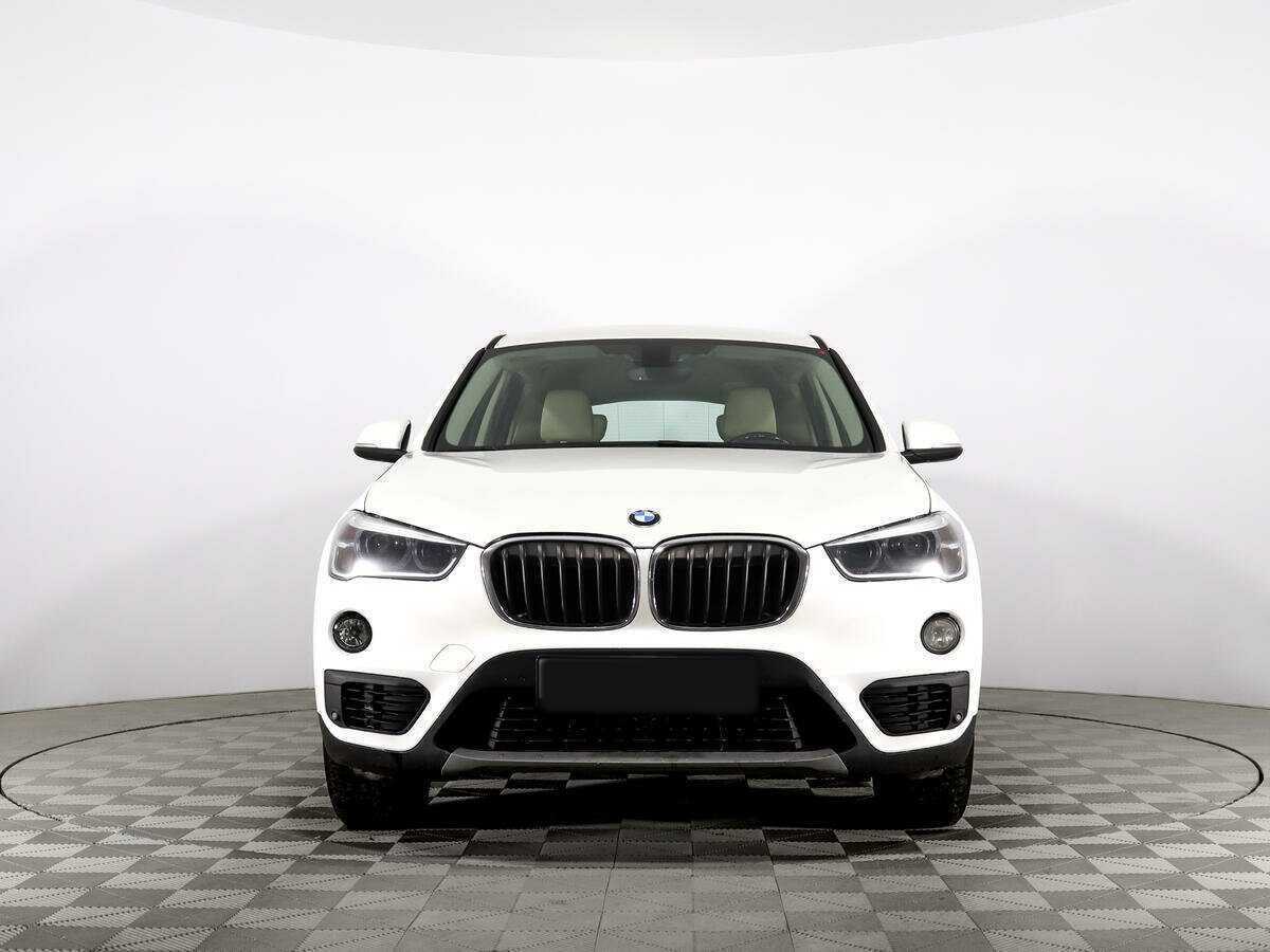 Купить BMW X1 с пробегом. Фото: #1