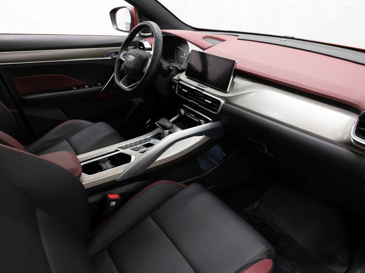 Купить Geely Coolray с пробегом. Фото: #10