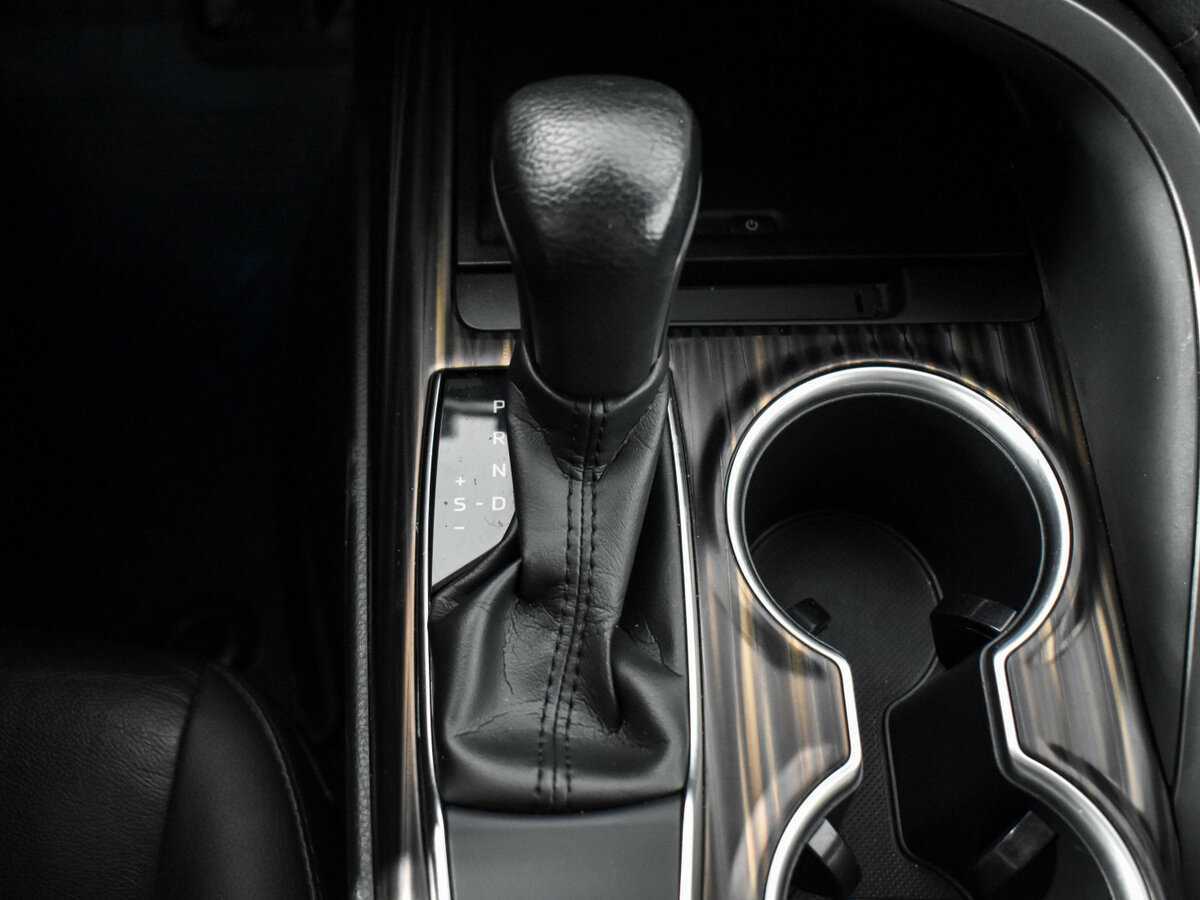 Купить Toyota Camry с пробегом. Фото: #6