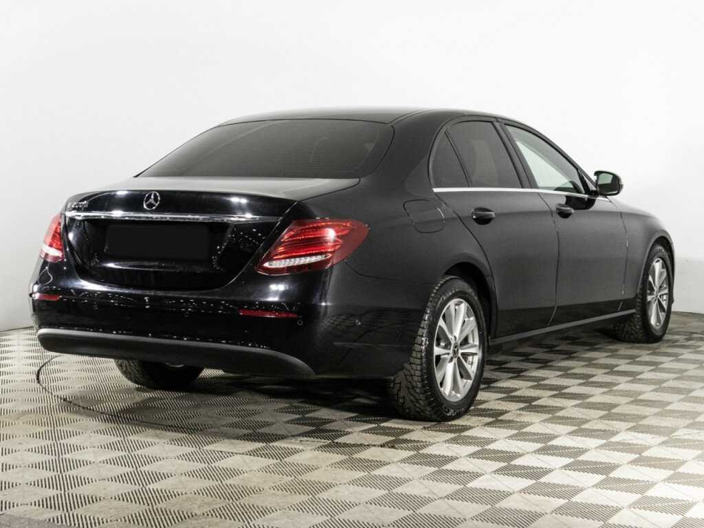 Купить Mercedes-Benz E-Класс с пробегом. Фото: #4