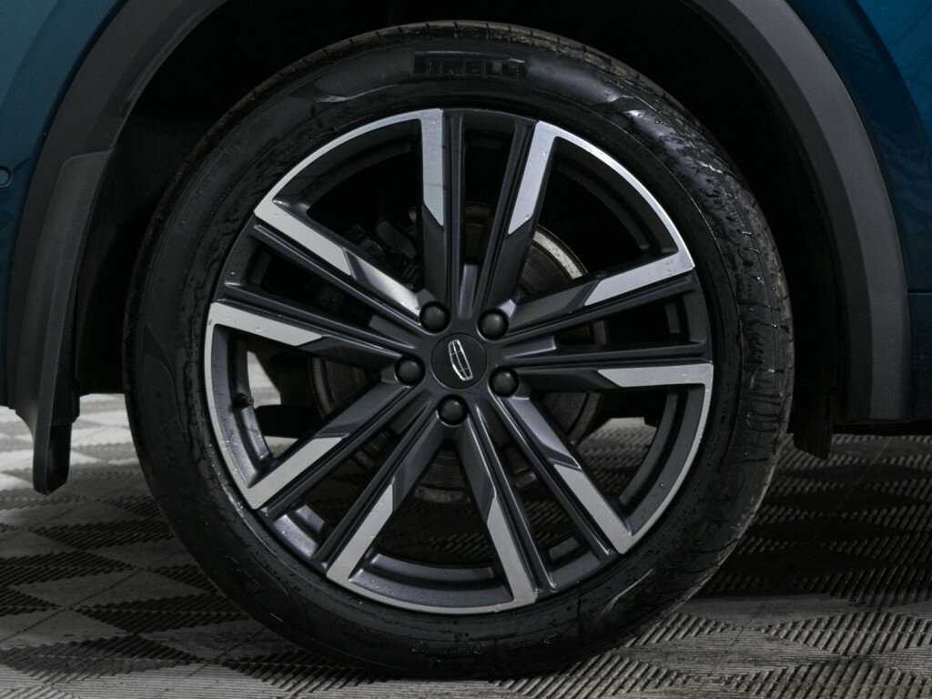 Купить Geely Monjaro с пробегом. Фото: #18