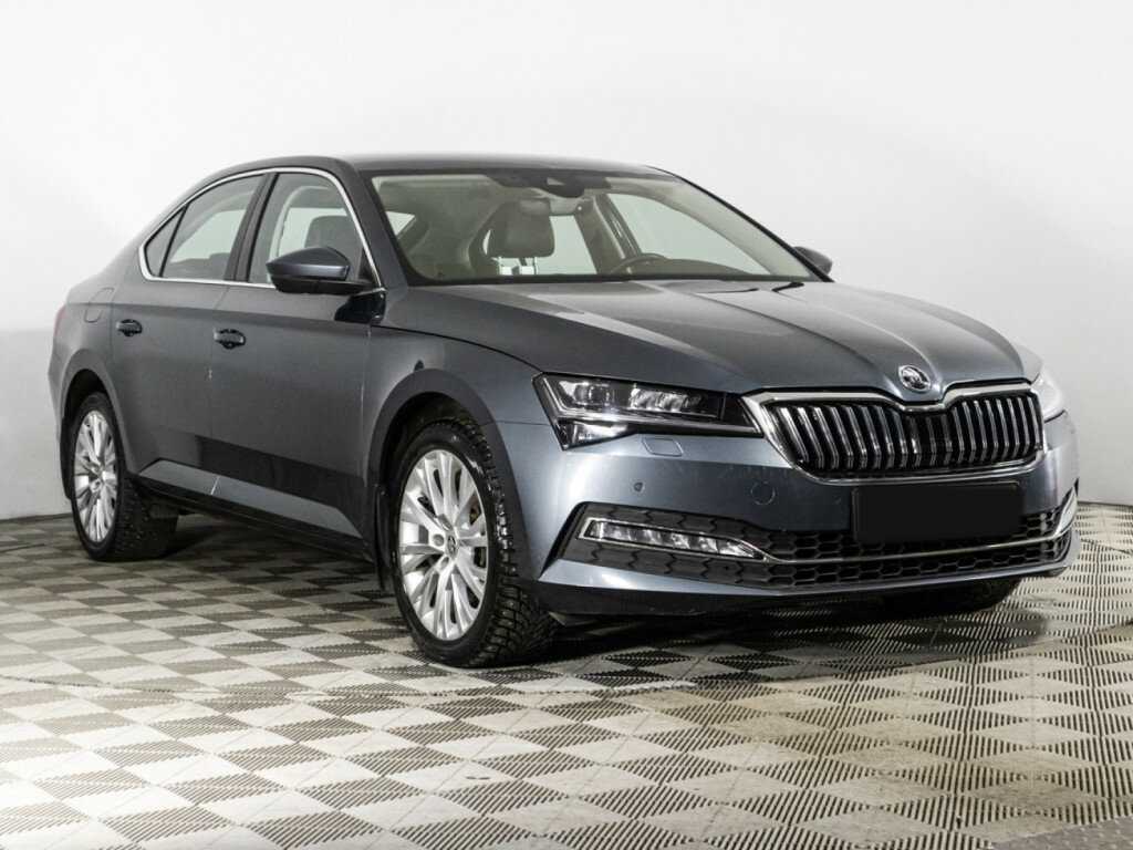 Купить Skoda Superb с пробегом. Фото: #2