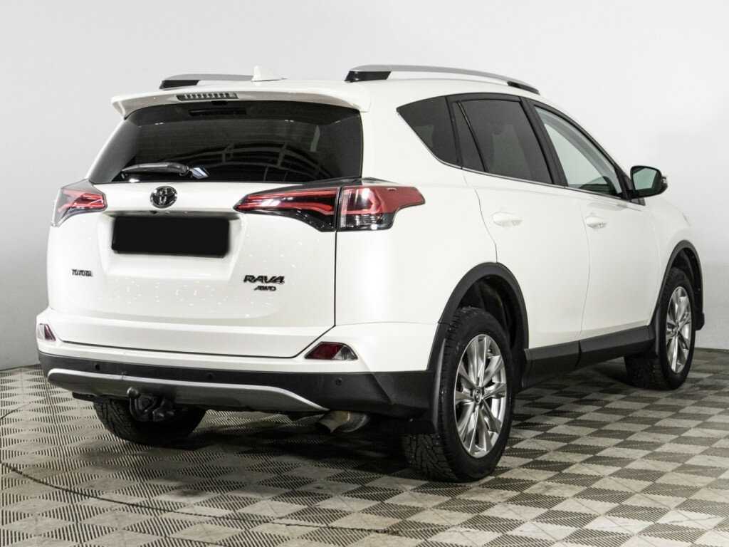 Купить Toyota RAV4 с пробегом. Фото: #4