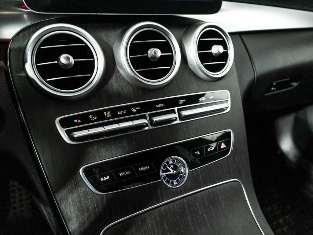 Купить Mercedes-Benz C-Класс с пробегом. Фото: #17