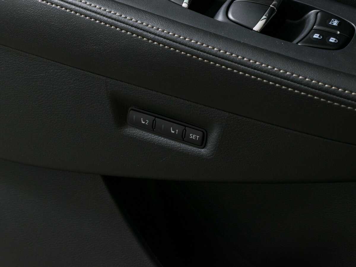 Купить Nissan Murano с пробегом. Фото: #28