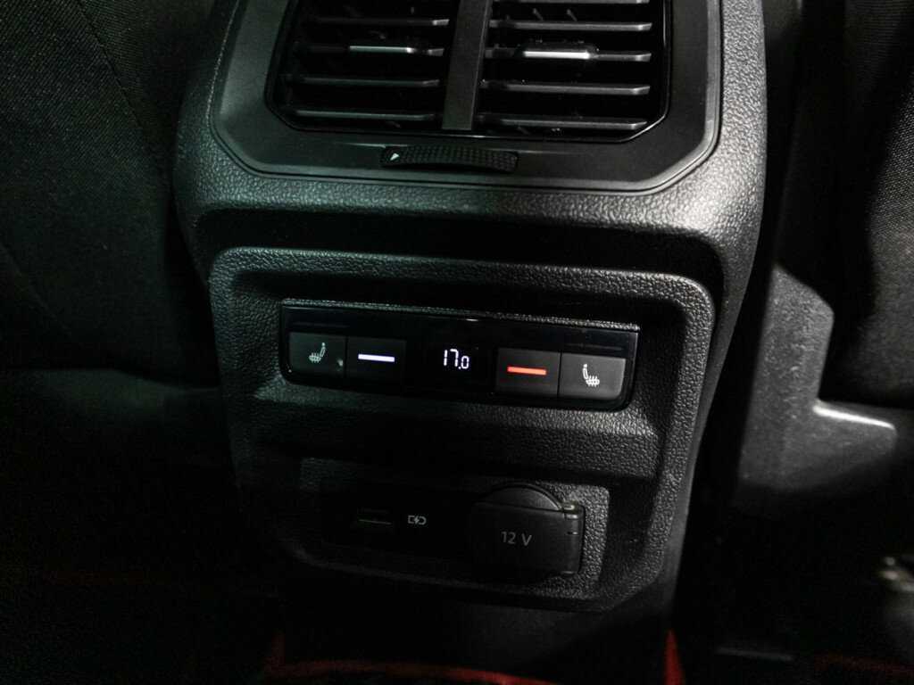 Купить Volkswagen Tiguan с пробегом. Фото: #22