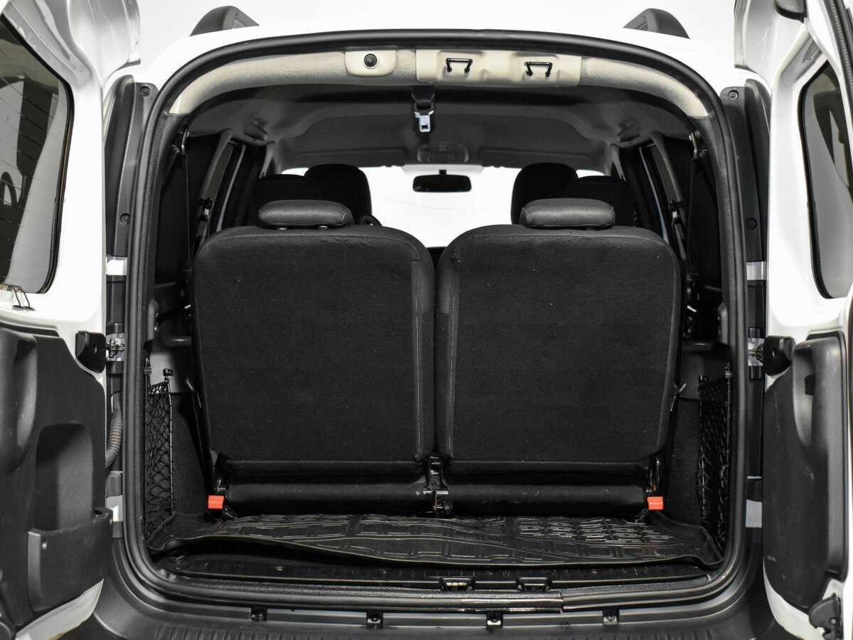 Продажа Б/У Лада (ВАЗ) Ларгус. Фото: #14