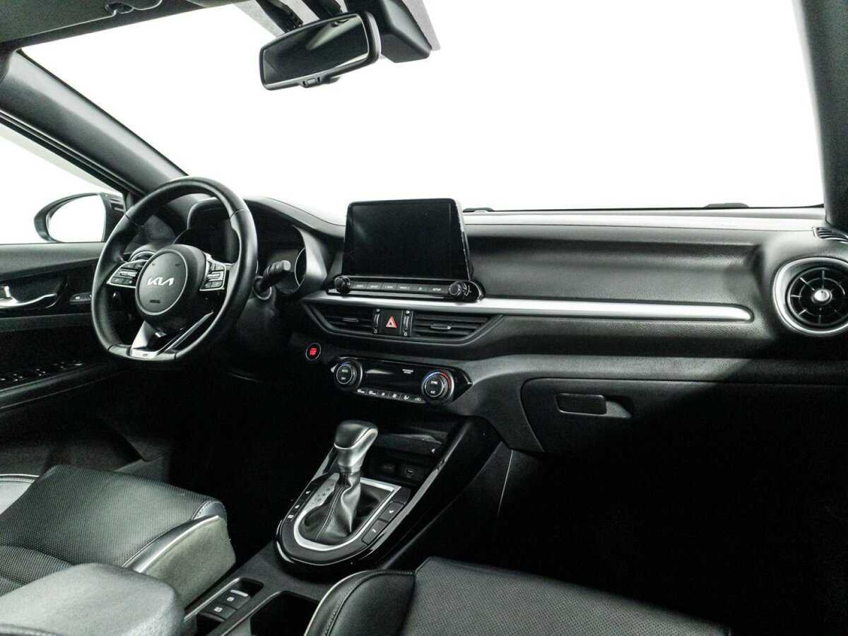 Купить Kia Cerato с пробегом. Фото: #8