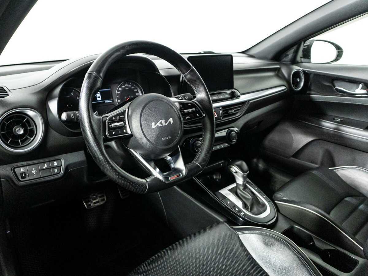 Купить Kia Cerato с пробегом. Фото: #10