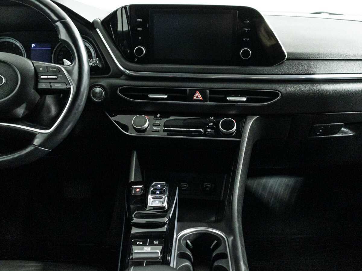 Купить Hyundai Sonata с пробегом. Фото: #13