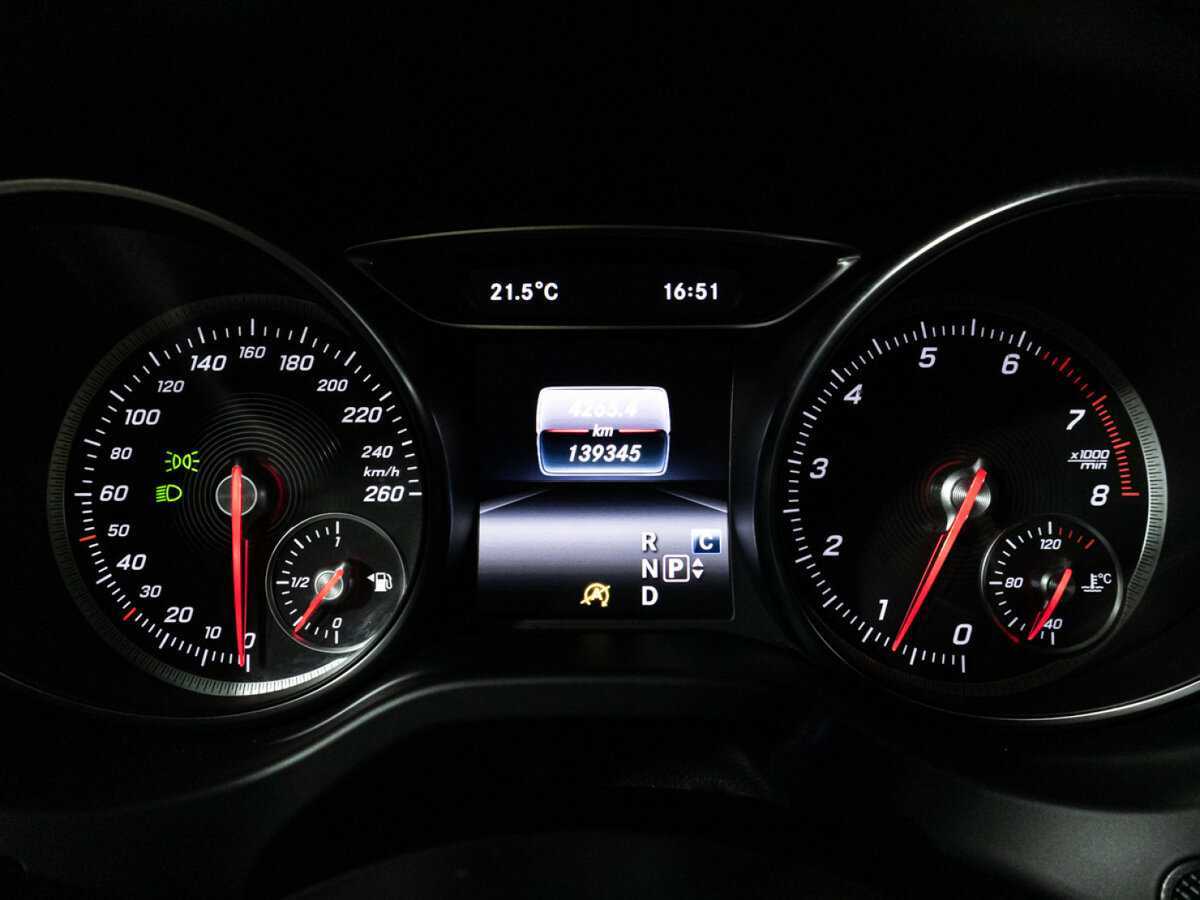 Купить Mercedes-Benz CLA с пробегом. Фото: #11