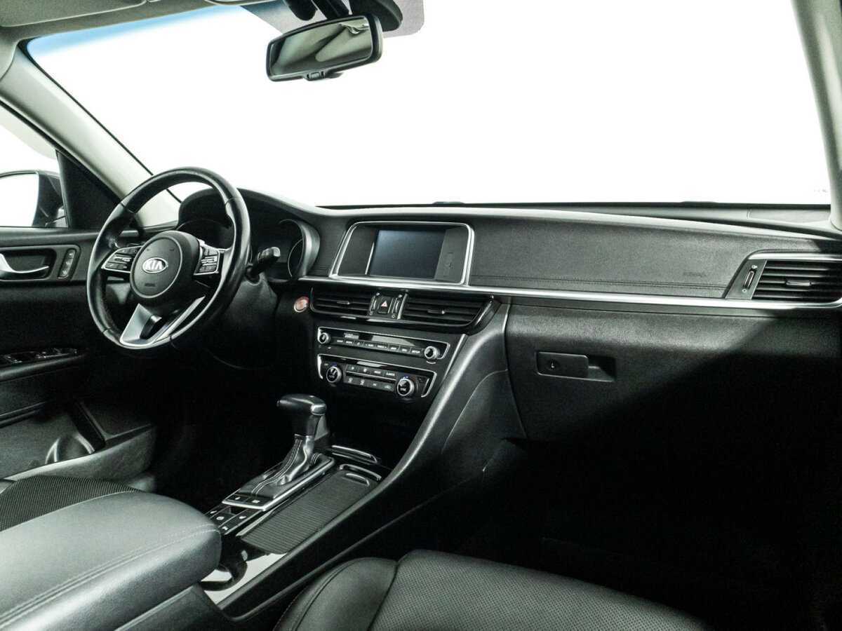 Купить Kia Optima с пробегом. Фото: #8