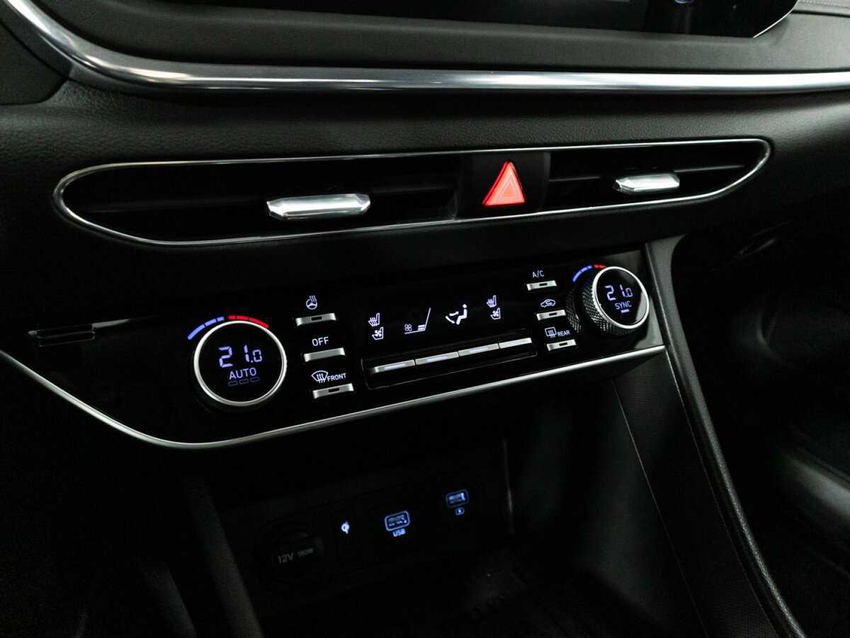 Купить Hyundai Sonata с пробегом. Фото: #18