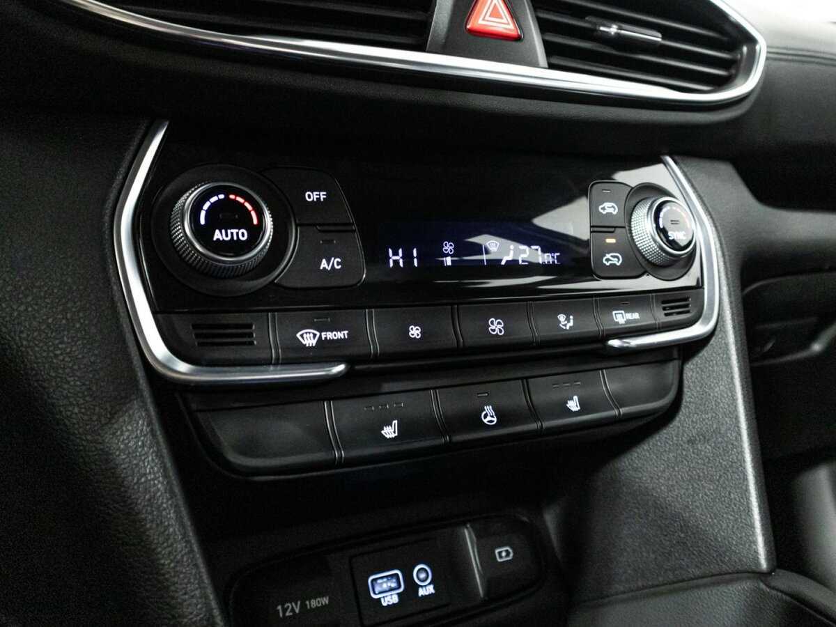 Купить Hyundai Santa Fe с пробегом. Фото: #14
