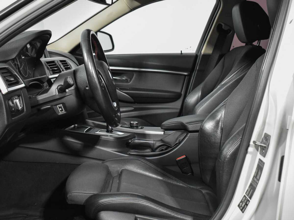 Купить BMW 3 серии с пробегом. Фото: #10