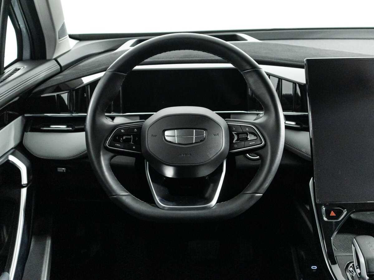 Купить Geely Atlas с пробегом. Фото: #22
