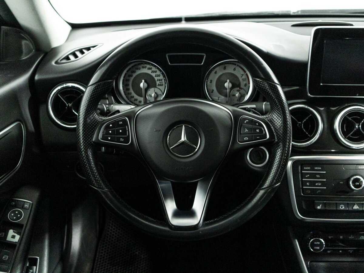 Купить Mercedes-Benz CLA с пробегом. Фото: #17