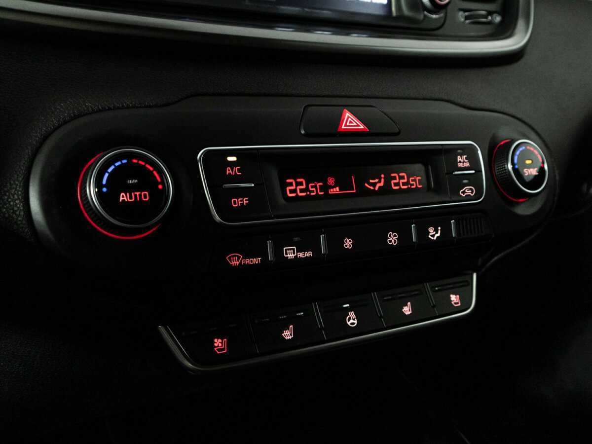Купить Kia Sorento с пробегом. Фото: #22