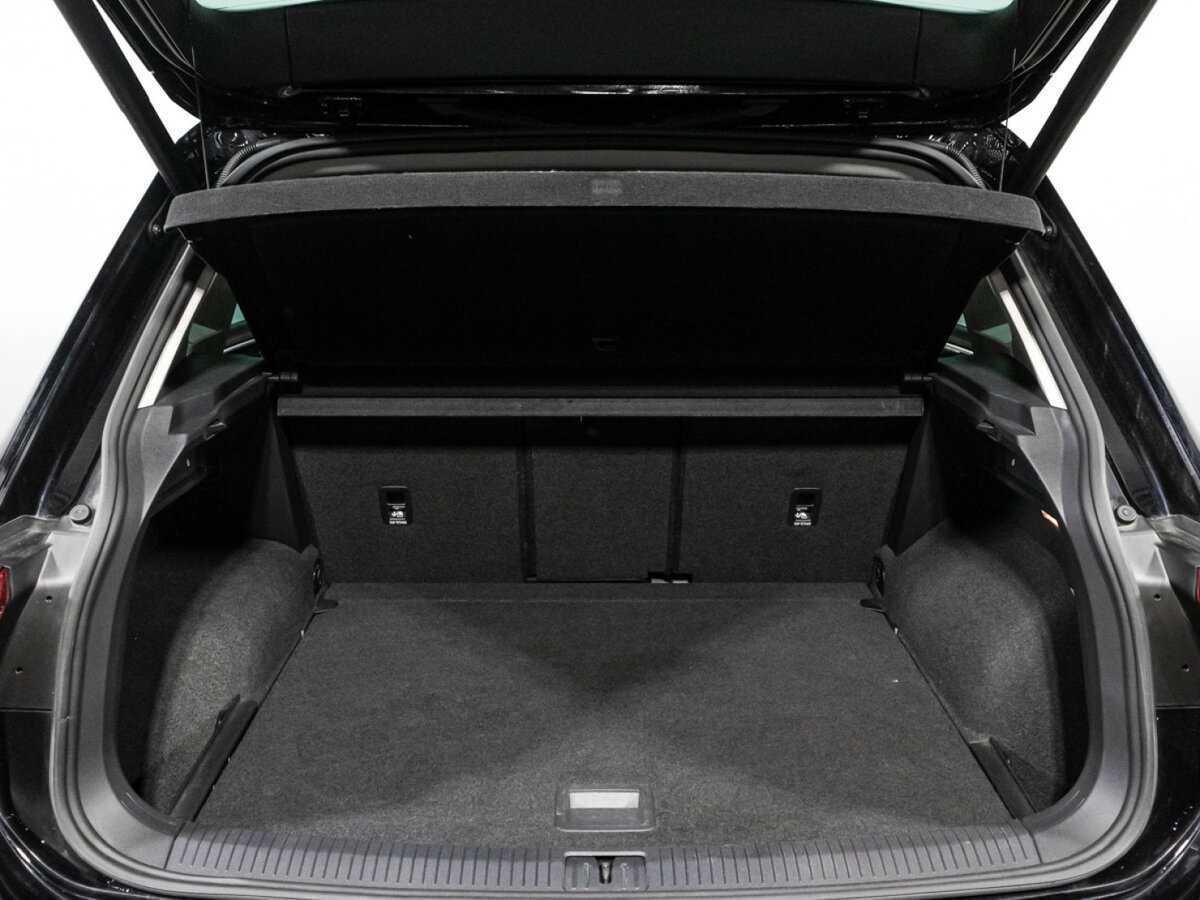 Купить Volkswagen Tiguan с пробегом. Фото: #14