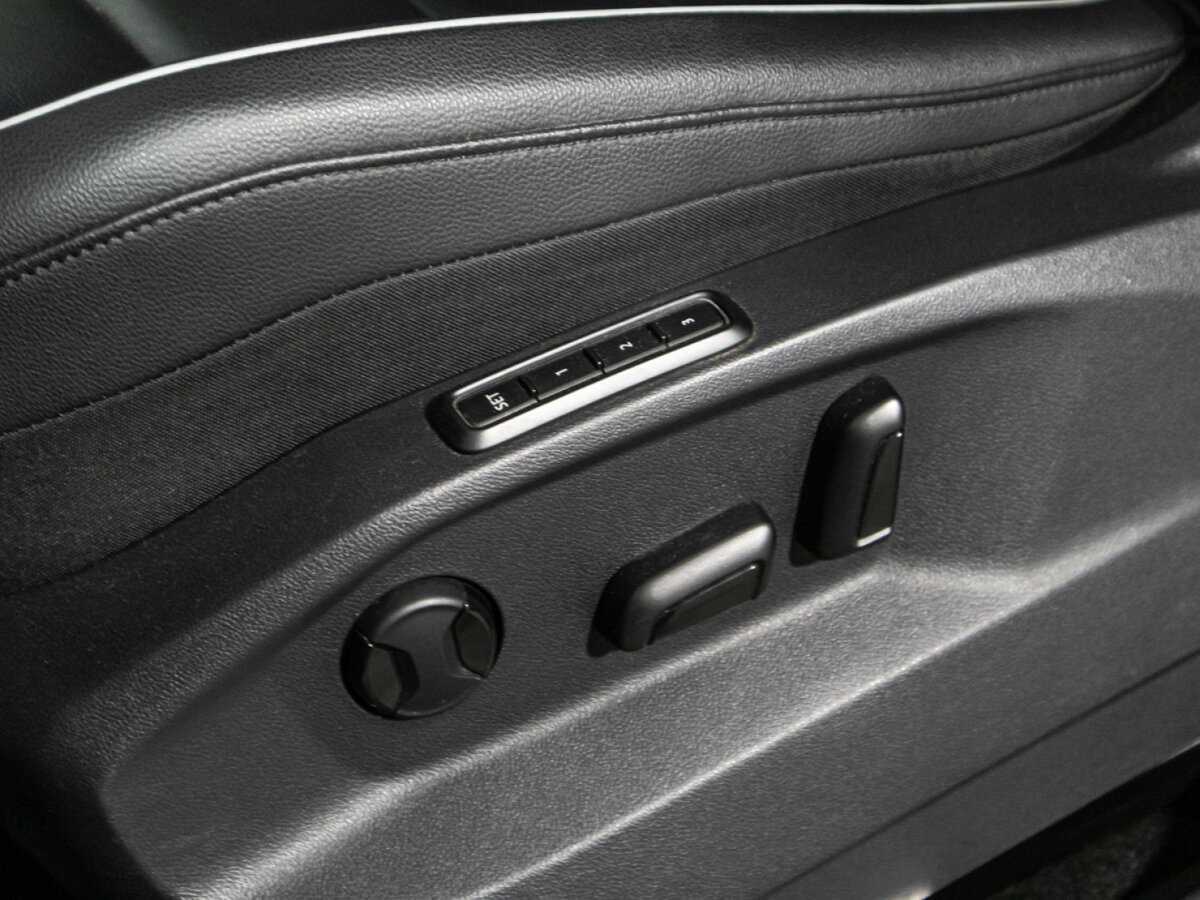 Купить Volkswagen Tiguan с пробегом. Фото: #16